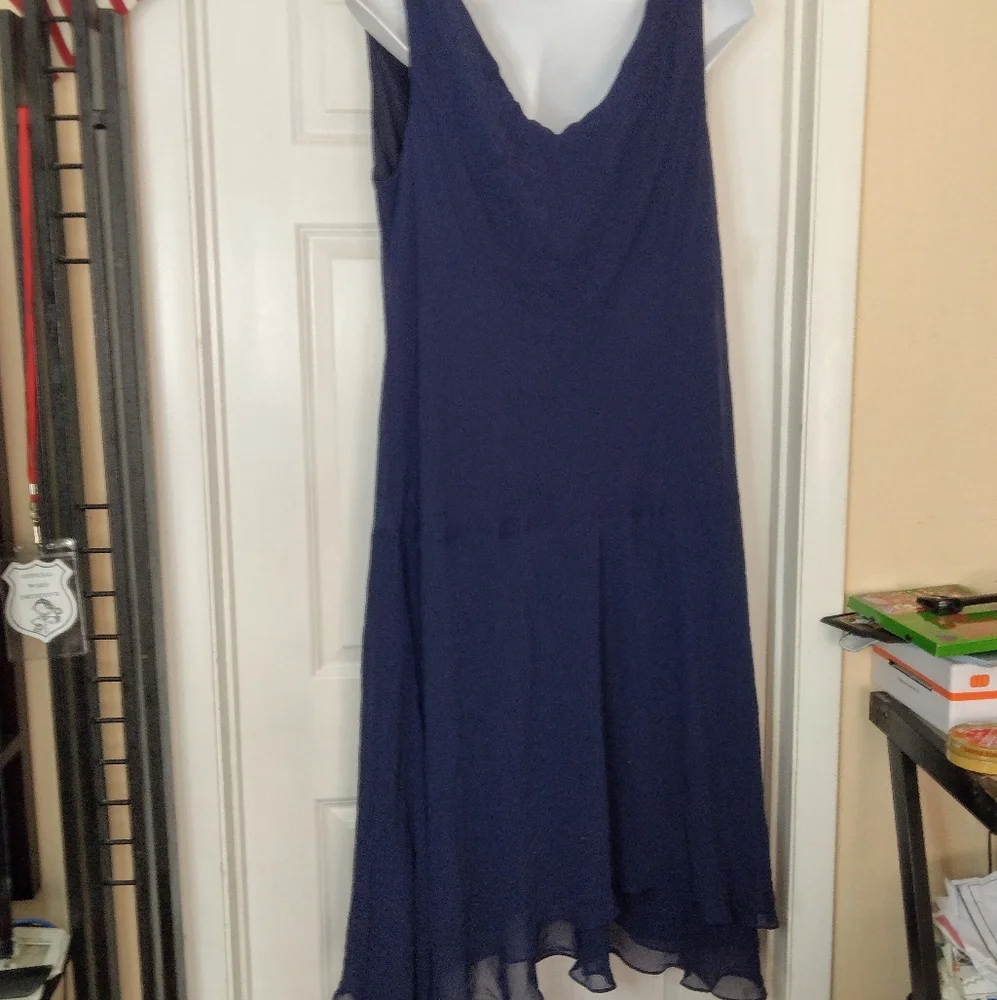 New Catherines Embellished V-Neck Dress Plus Size 26W - Picture 7 of 11